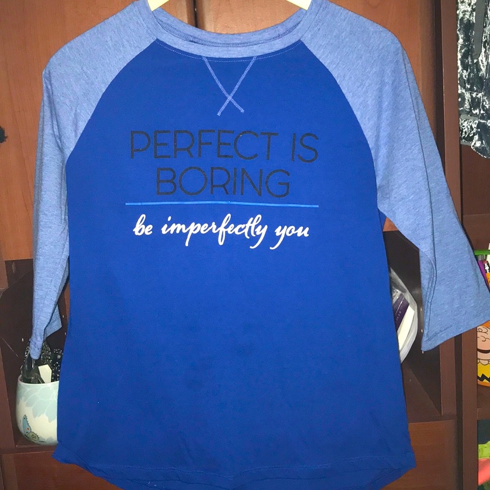 3/4 length sleeve tshirt